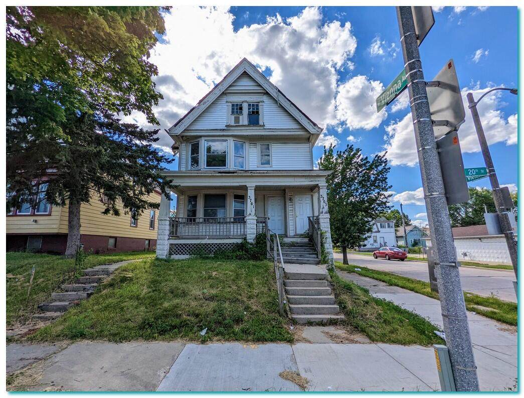 3761 20th St - Photo 1