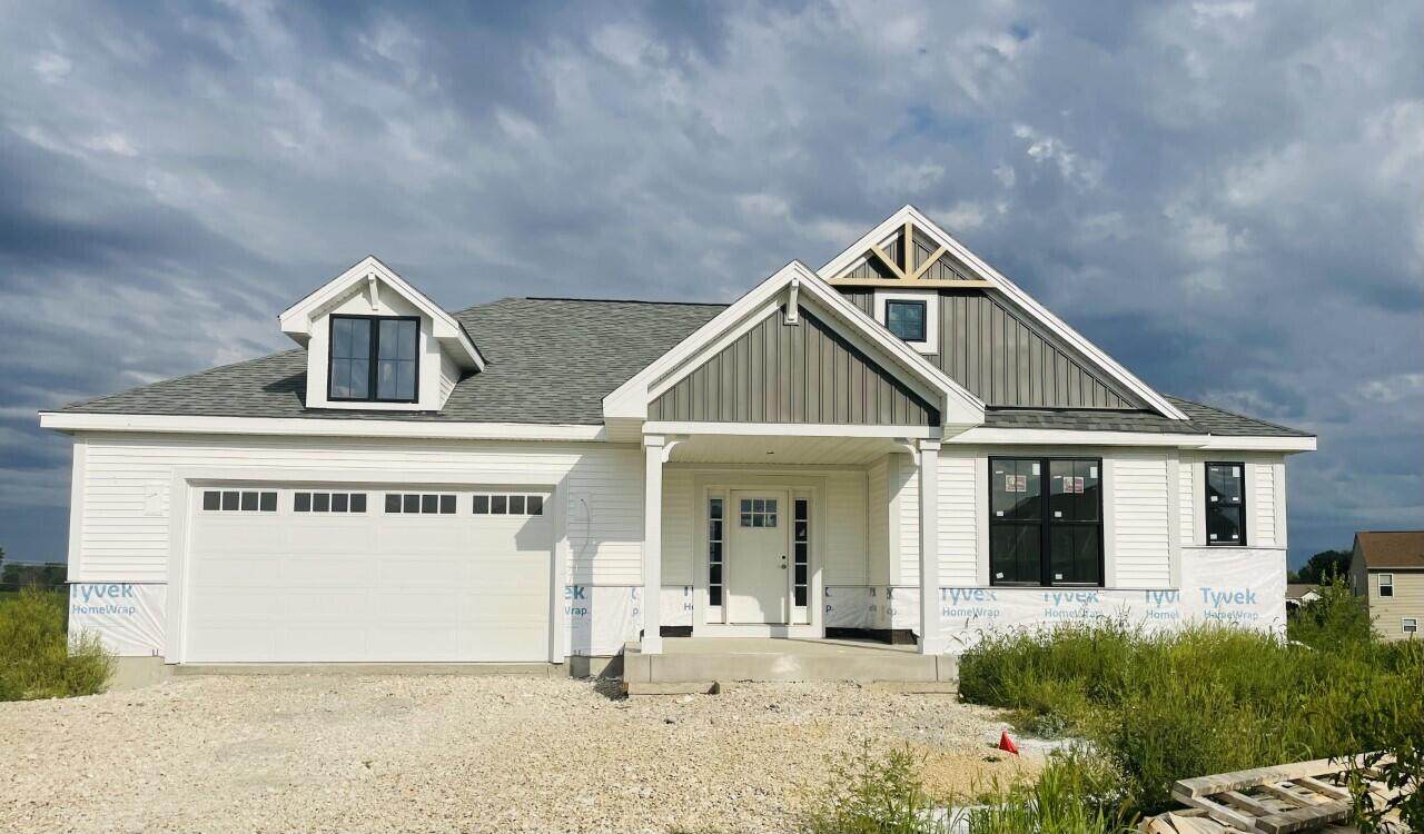1593 Butternut Rdg - Photo 1