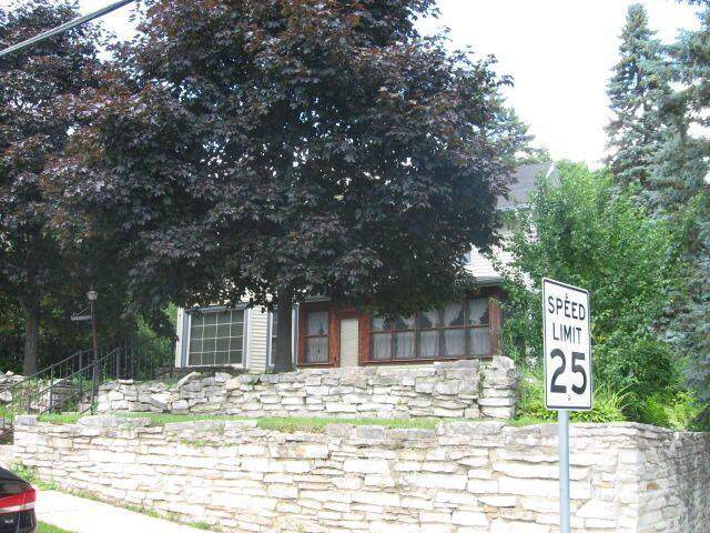 118 Hill St - Photo 1