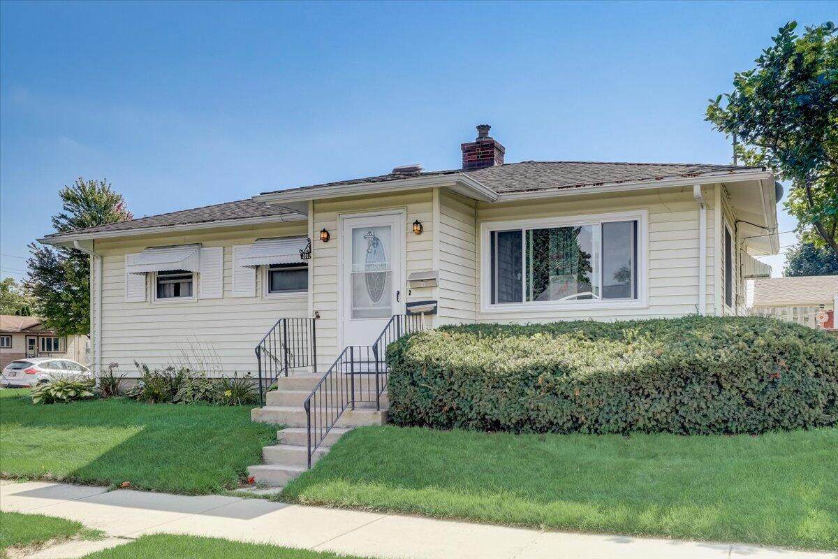 2101 English St - Photo 1