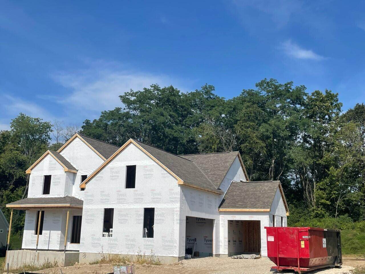 N75W23192 High Ridge Dr - Photo 1