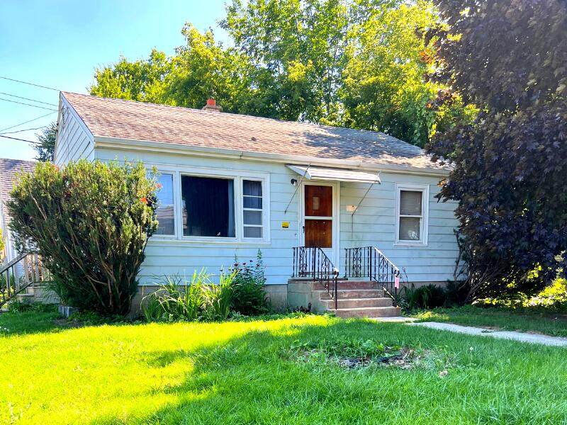 5805 Green Tree Rd - Photo 1