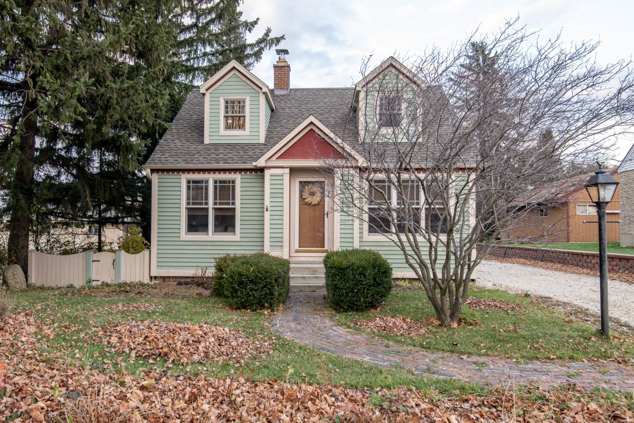 1036 Fond Du Lac Ave - Photo 1