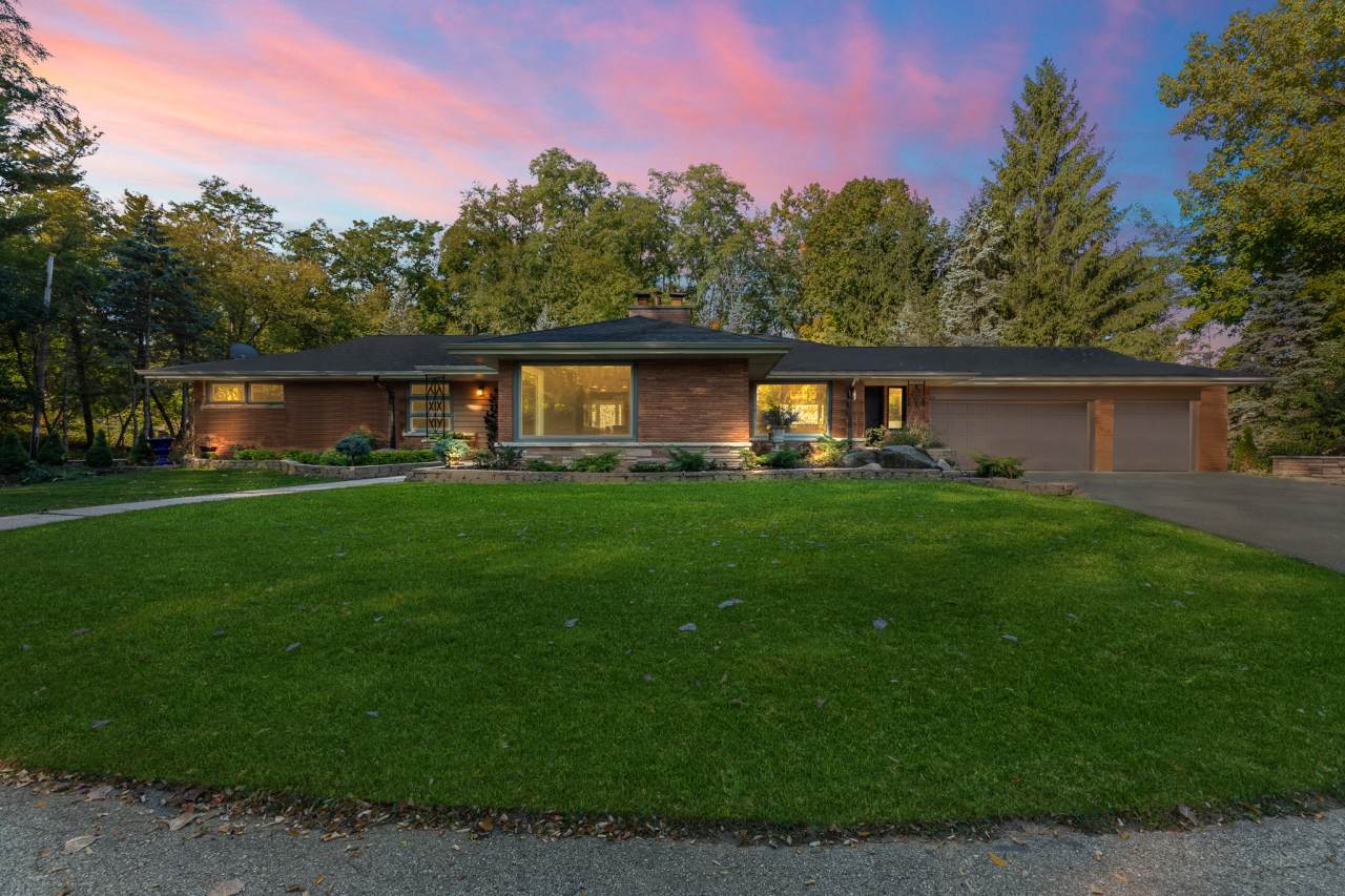 3525 Pilgrim Rd - Photo 1