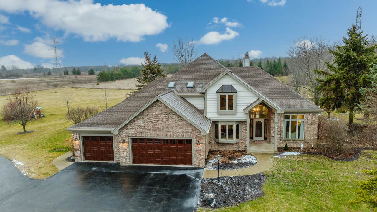 9625 7 Mile Rd - Photo 1