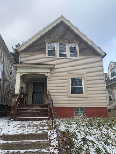 3055 1st St - Photo 1
