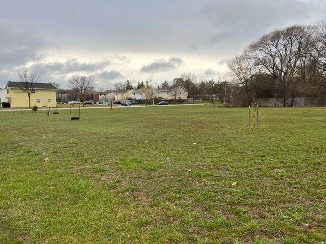 6552 107th St - Photo 1
