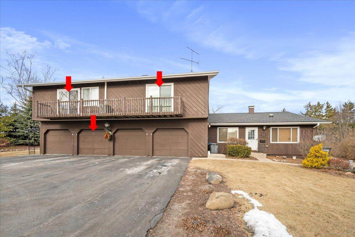 2626 Cross Creek Dr - Photo 1