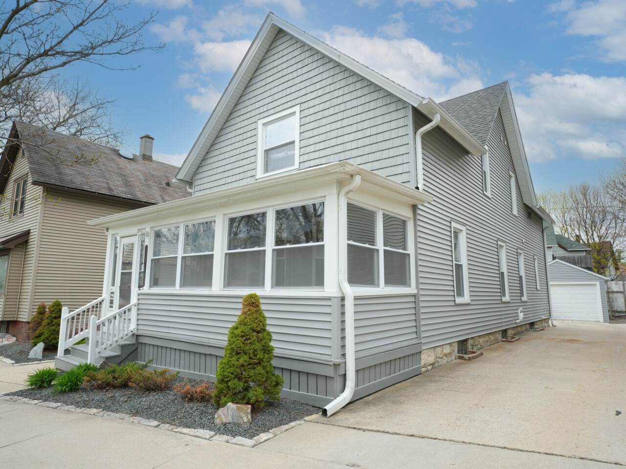 1367 72nd St - Photo 1