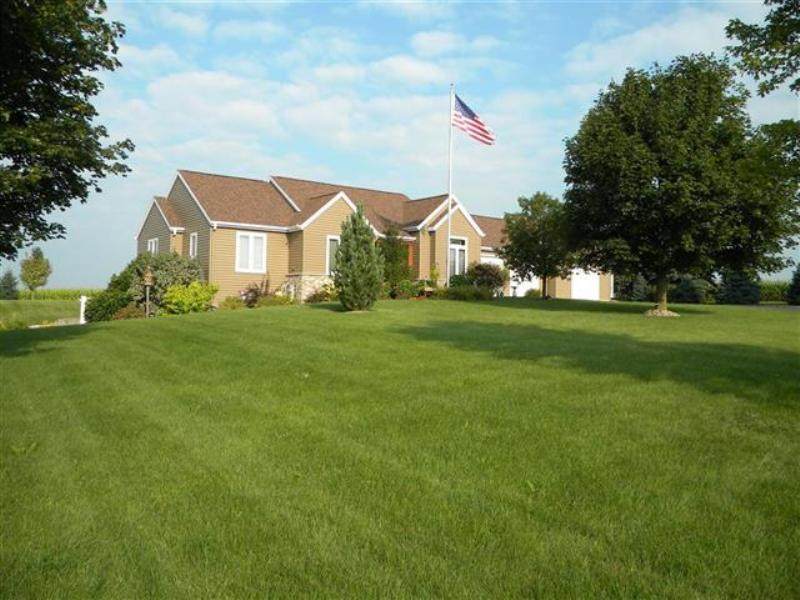 N6598 Loehr Rd - Photo 1
