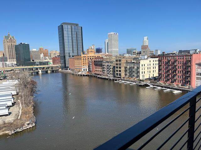 106 Seeboth St - Photo 1