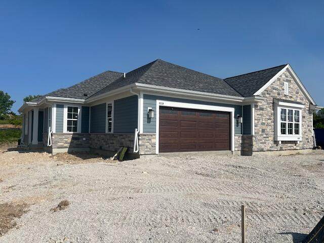 2119 Bluestem Dr - Photo 1