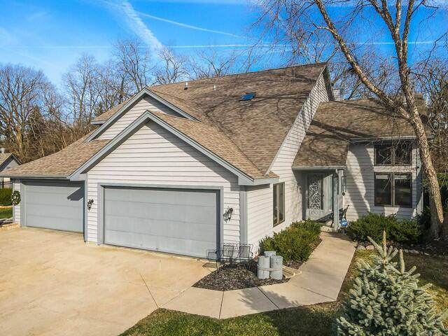 8507 273rd Ave - Photo 1