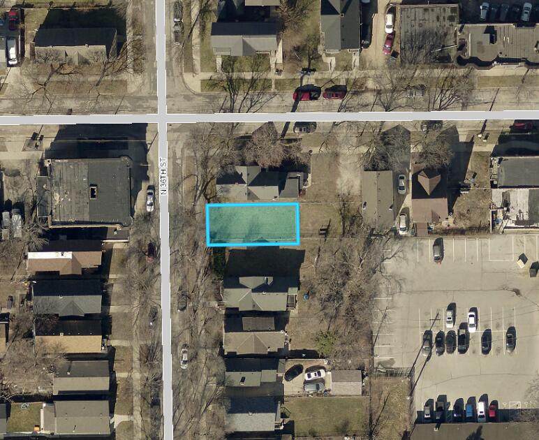 234 36th St - Photo 1