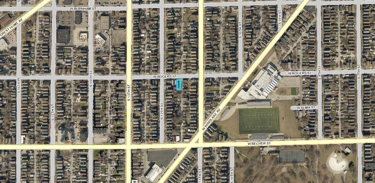 1123 Rogers St - Photo 1