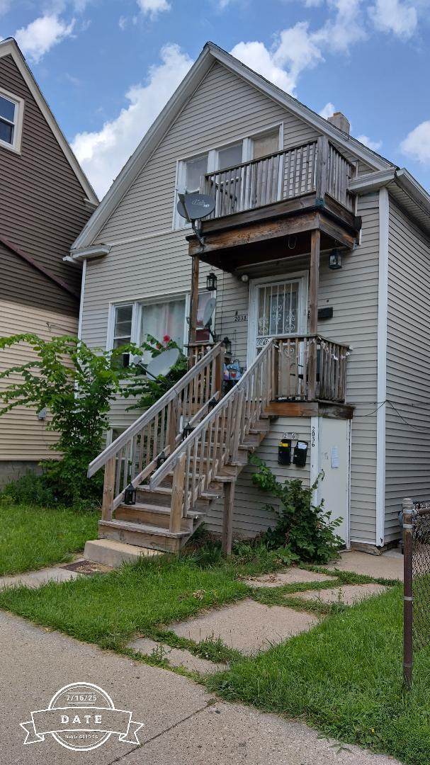 2036 Lincoln Ave - Photo 1