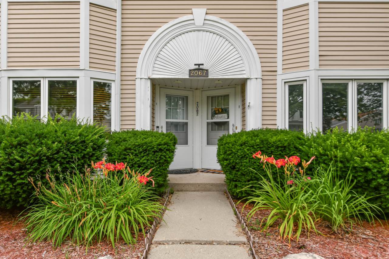2067 Cliff-Alex Ct - Photo 1