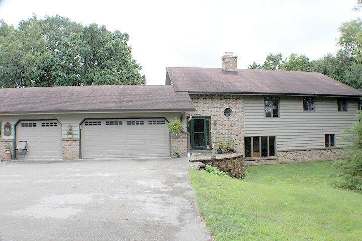 W321S4019 Sadie Ln - Photo 1