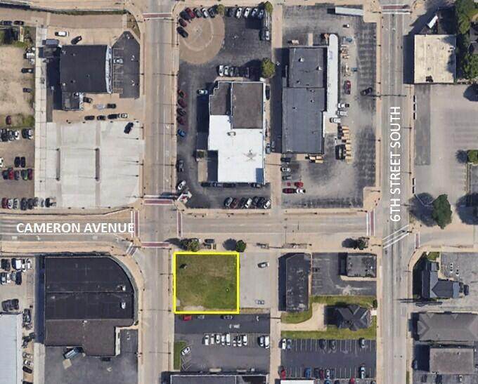 601 3rd St - Photo 1