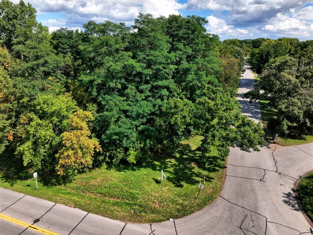 9367 Clover Rd - Photo 1
