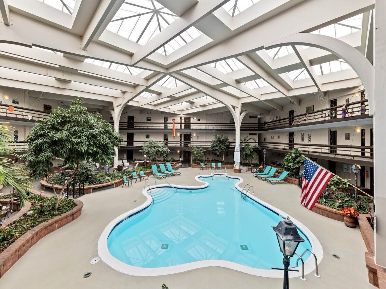 5200 Tuckaway Blvd - Photo 1