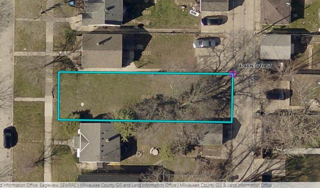 4748 30th St - Photo 1