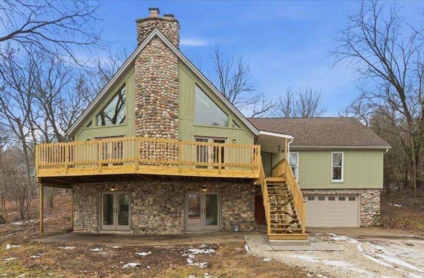 N65W30990 Beaver Lake Rd - Photo 1