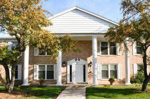 937 Heritage Ct - Photo 1