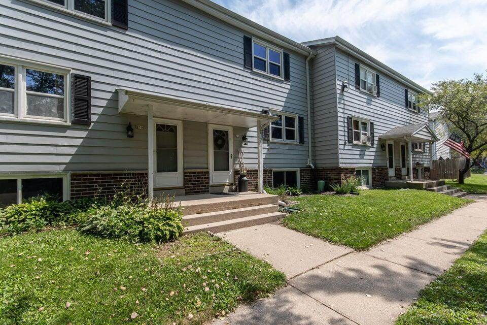 228 Wolf Dr - Photo 1