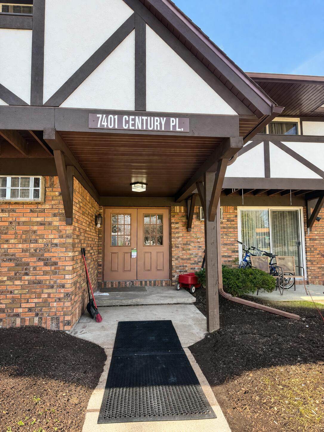 7401 Century Pl - Photo 1