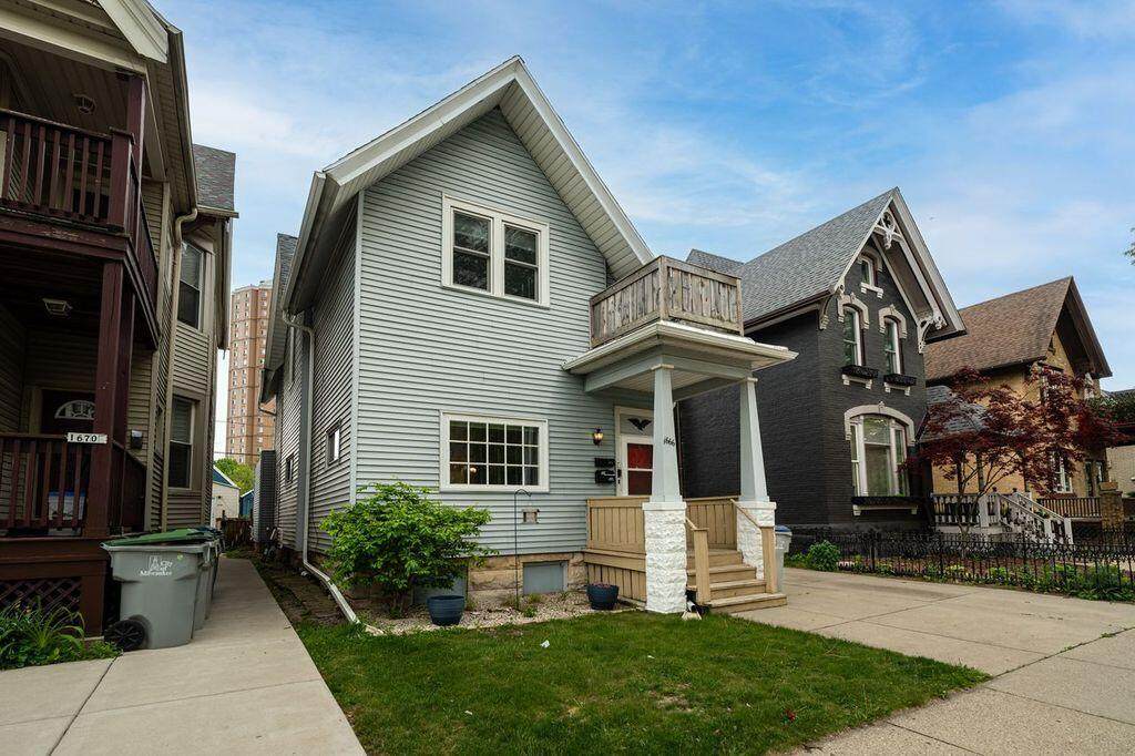1666 Humboldt Ave - Photo 1