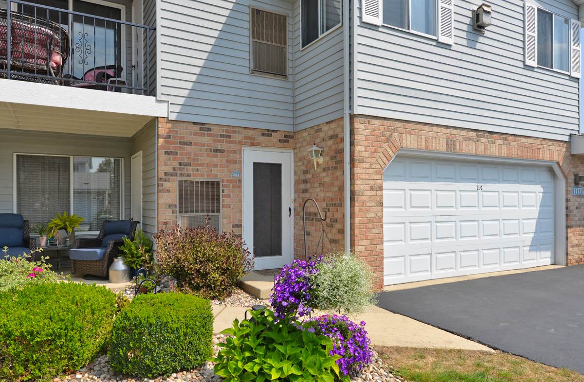 1117 Sunnyslope Dr - Photo 1