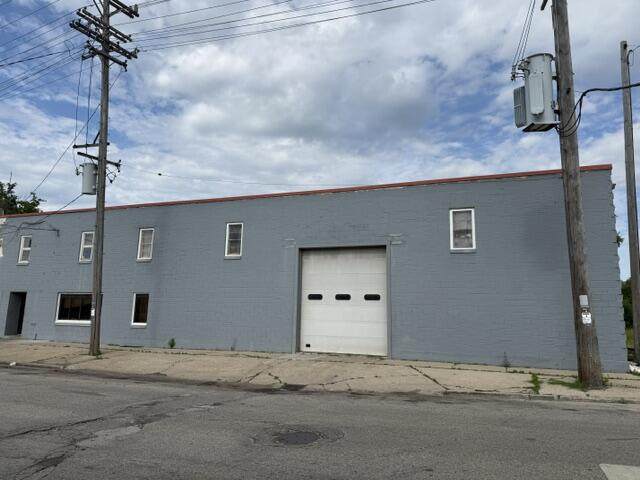 5526 19th Ave - Photo 1
