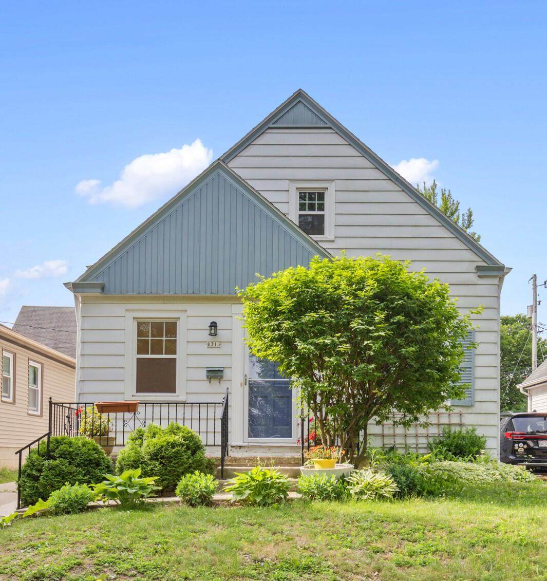 8313 Stickney Ave - Photo 1