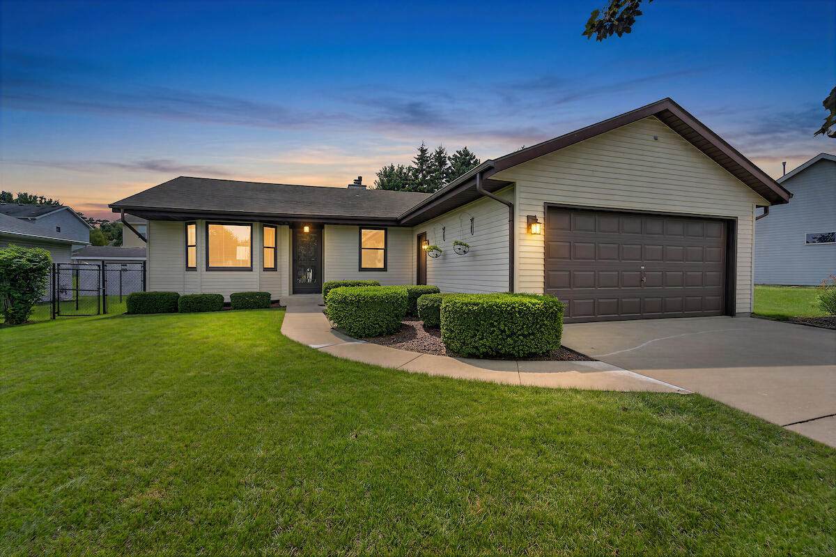 3415 124th St - Photo 1