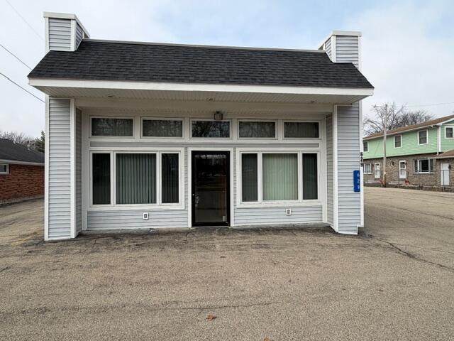 629 Cogswell Dr - Photo 1