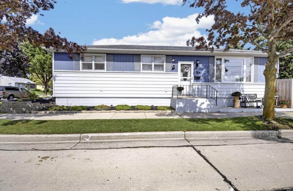 https://bt-photos.global.ssl.fastly.net/milwaukee/orig_boomver_1_1980821-2.jpg