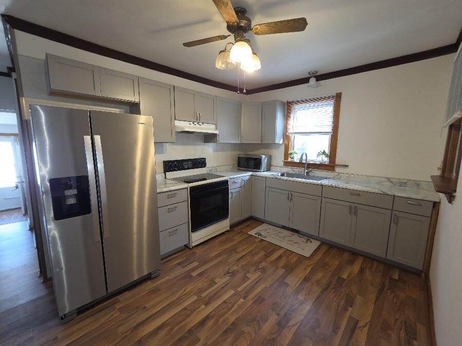 https://bt-photos.global.ssl.fastly.net/milwaukee/orig_boomver_1_1981692-2.jpg