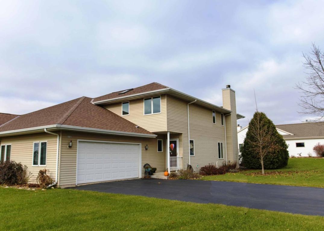 404 Park Place Ct - Photo 1