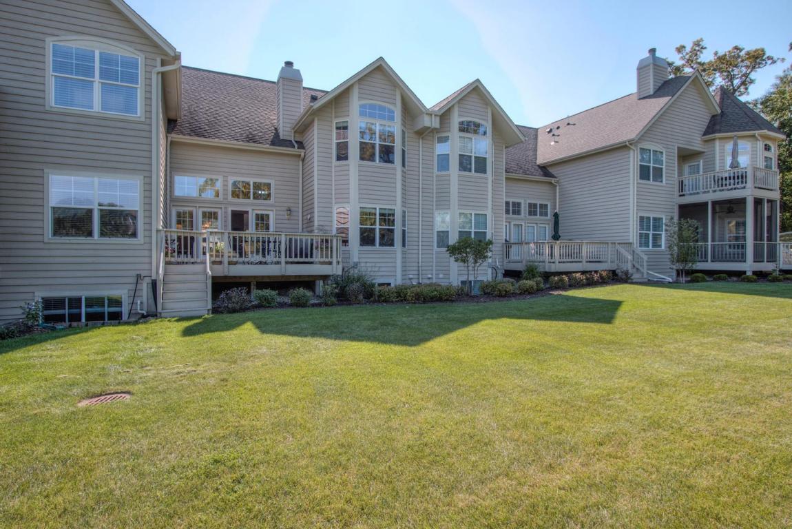 1014 Terrace Ct - Photo 1