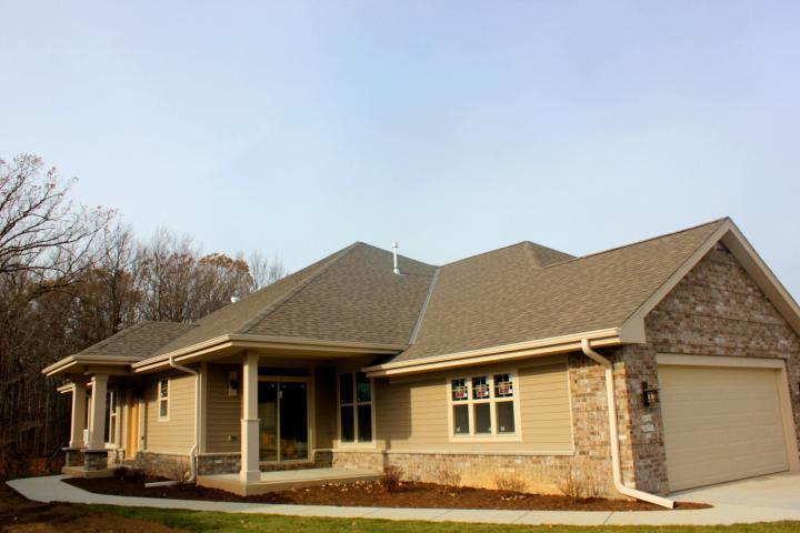 N67W12949 Northfield Cir - Photo 1
