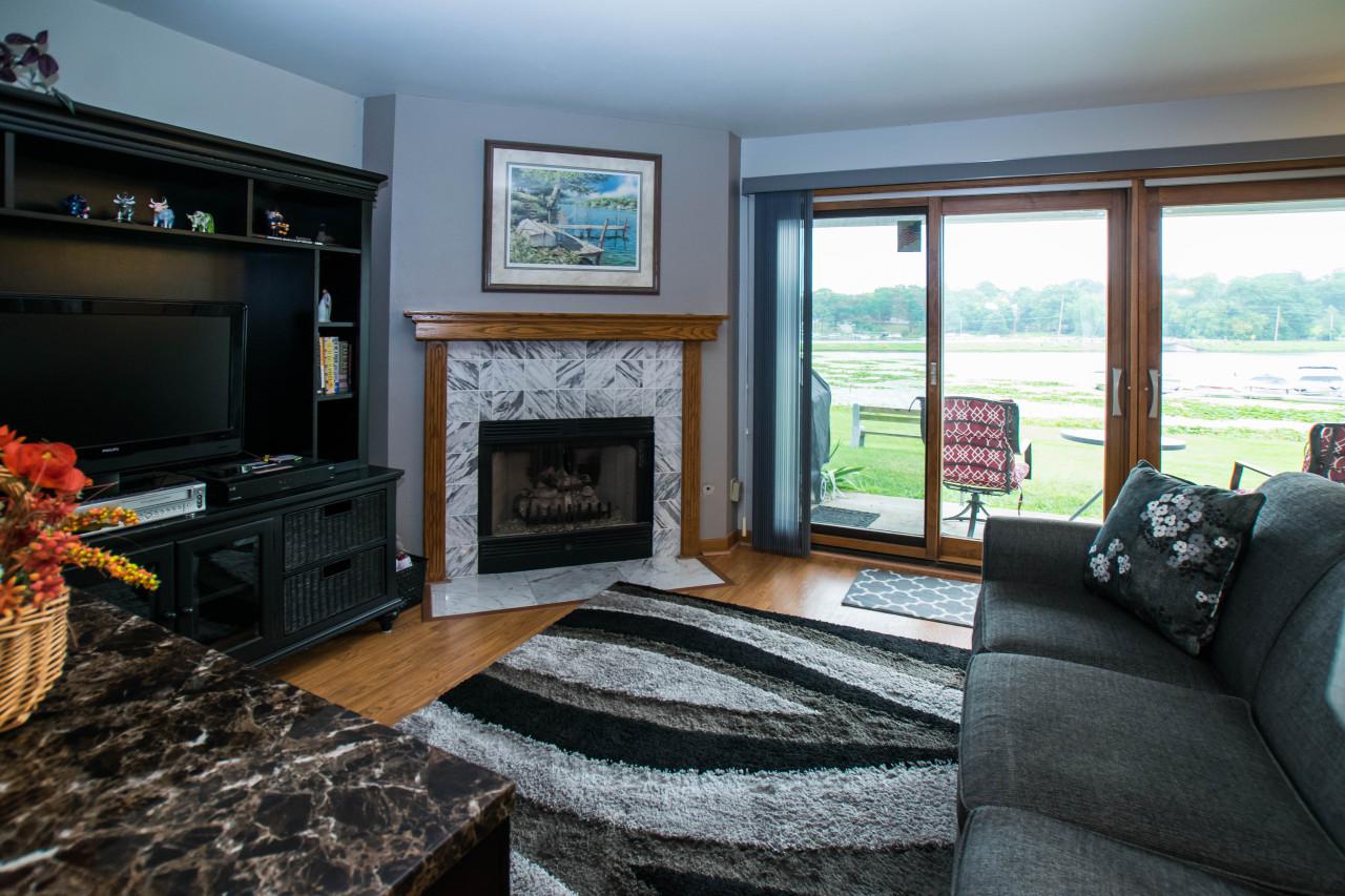 1425 Delavan Club Blvd - Photo 1