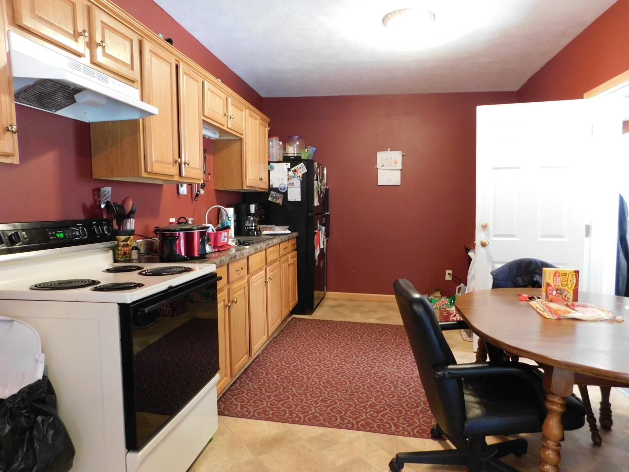 1811 Barton Ave - Photo 1