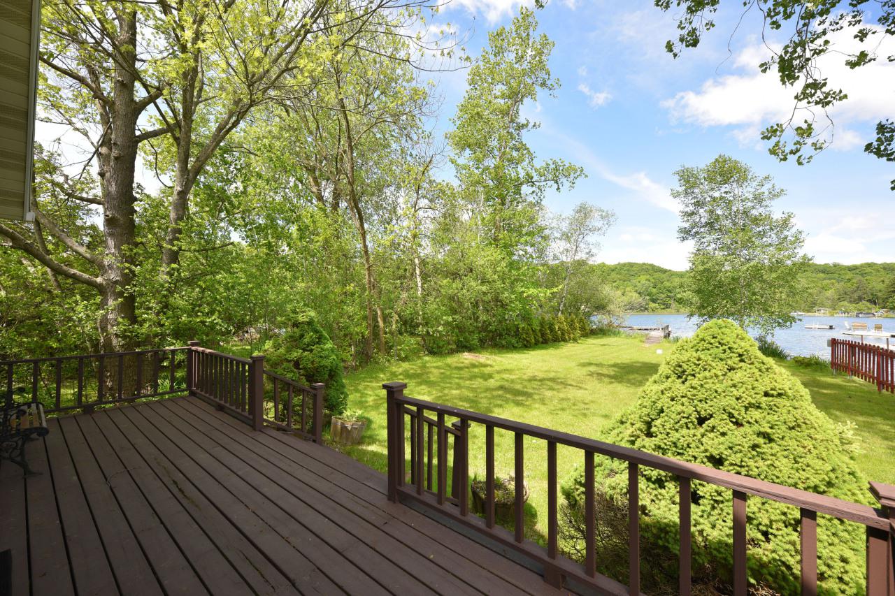 5605 Peters Dr - Photo 1