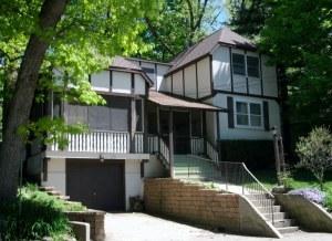 1228 Valley Rd - Photo 1