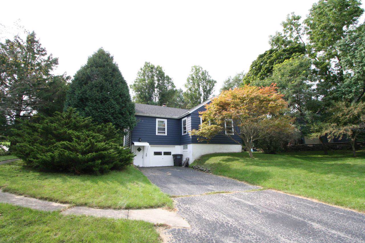 11111 Armour Ave - Photo 1