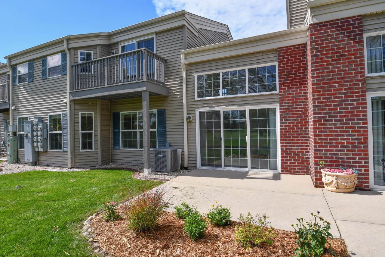 N16W26512 Golf View Ln - Photo 1 N16W26512 Golf View Ln - Photo 1