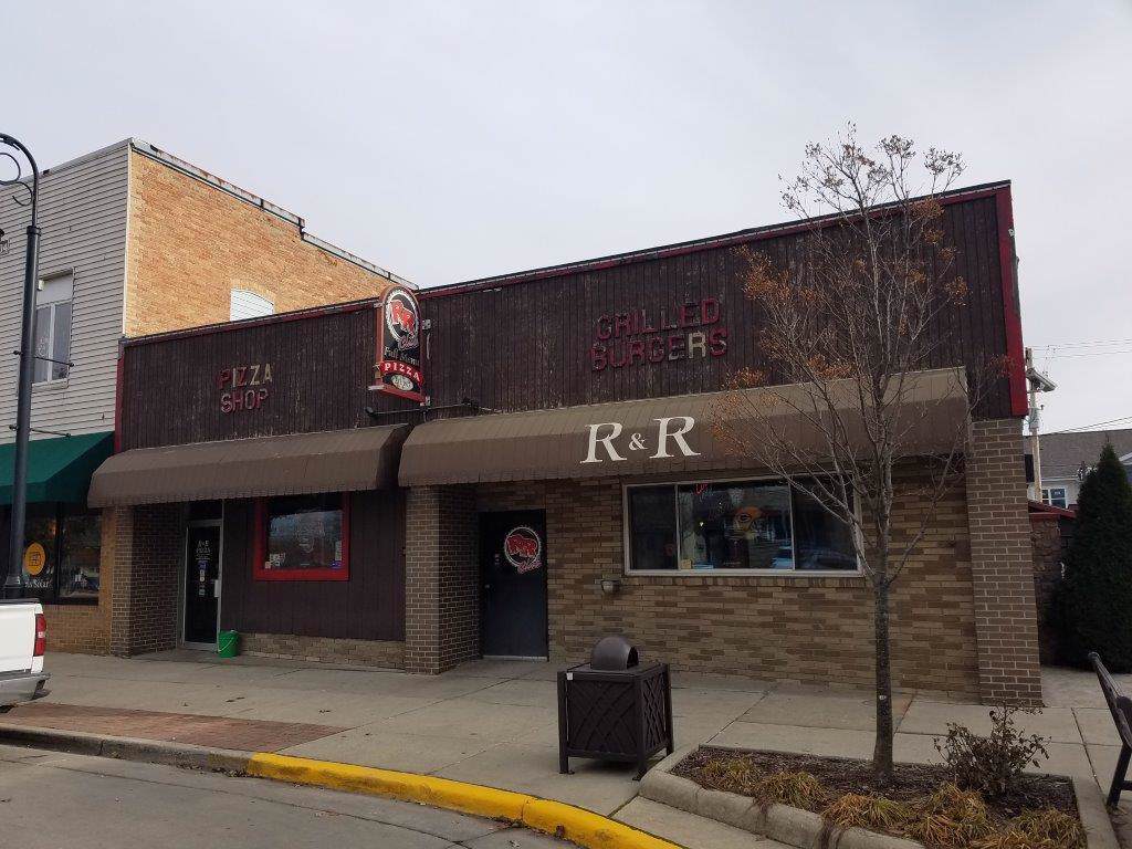 1017 Main St - Photo 1