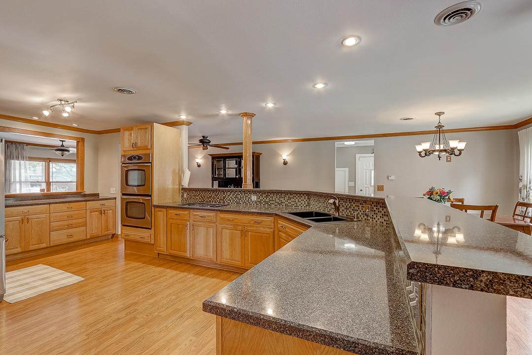 W170N8457 Lloyd Ave - Photo 1