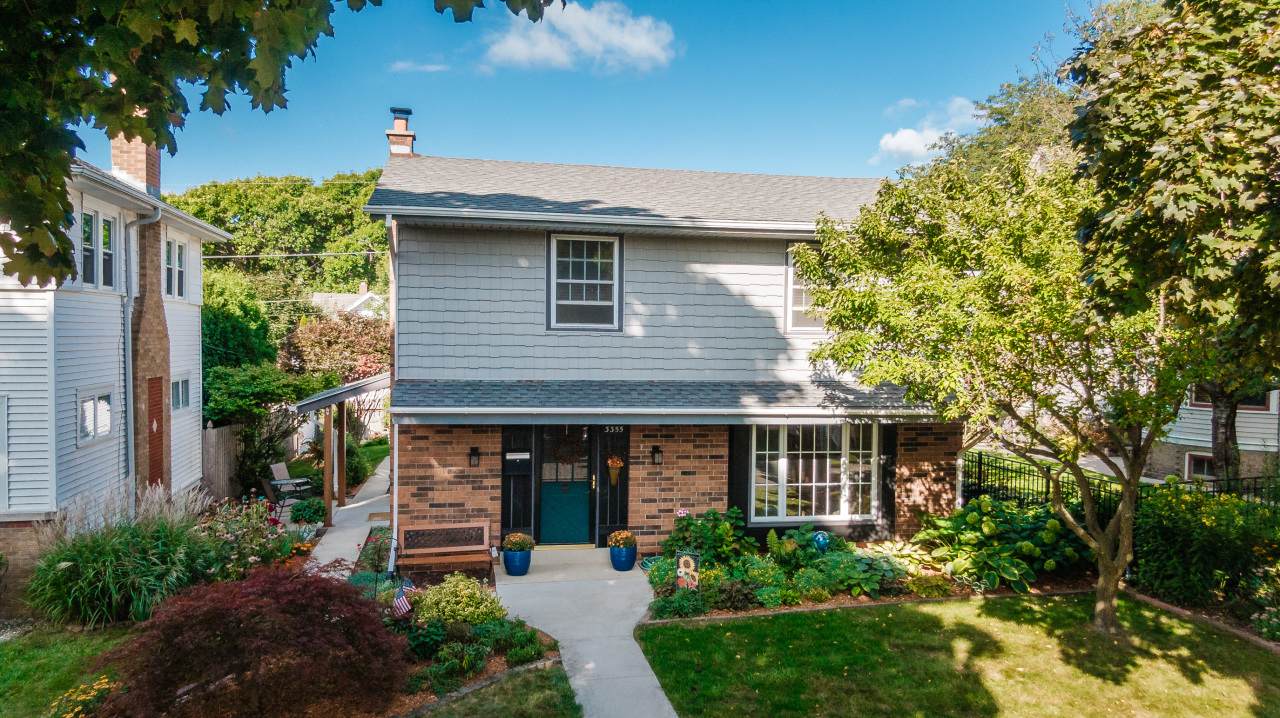 3355 Delaware Ave - Photo 1